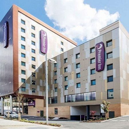 Premier Inn London Брентфорд Экстерьер фото